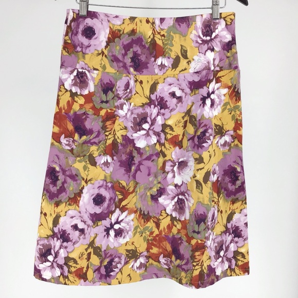 Sabrina Butterfly Designs Bella Pocket Skirt, S - Picture 12 of 16